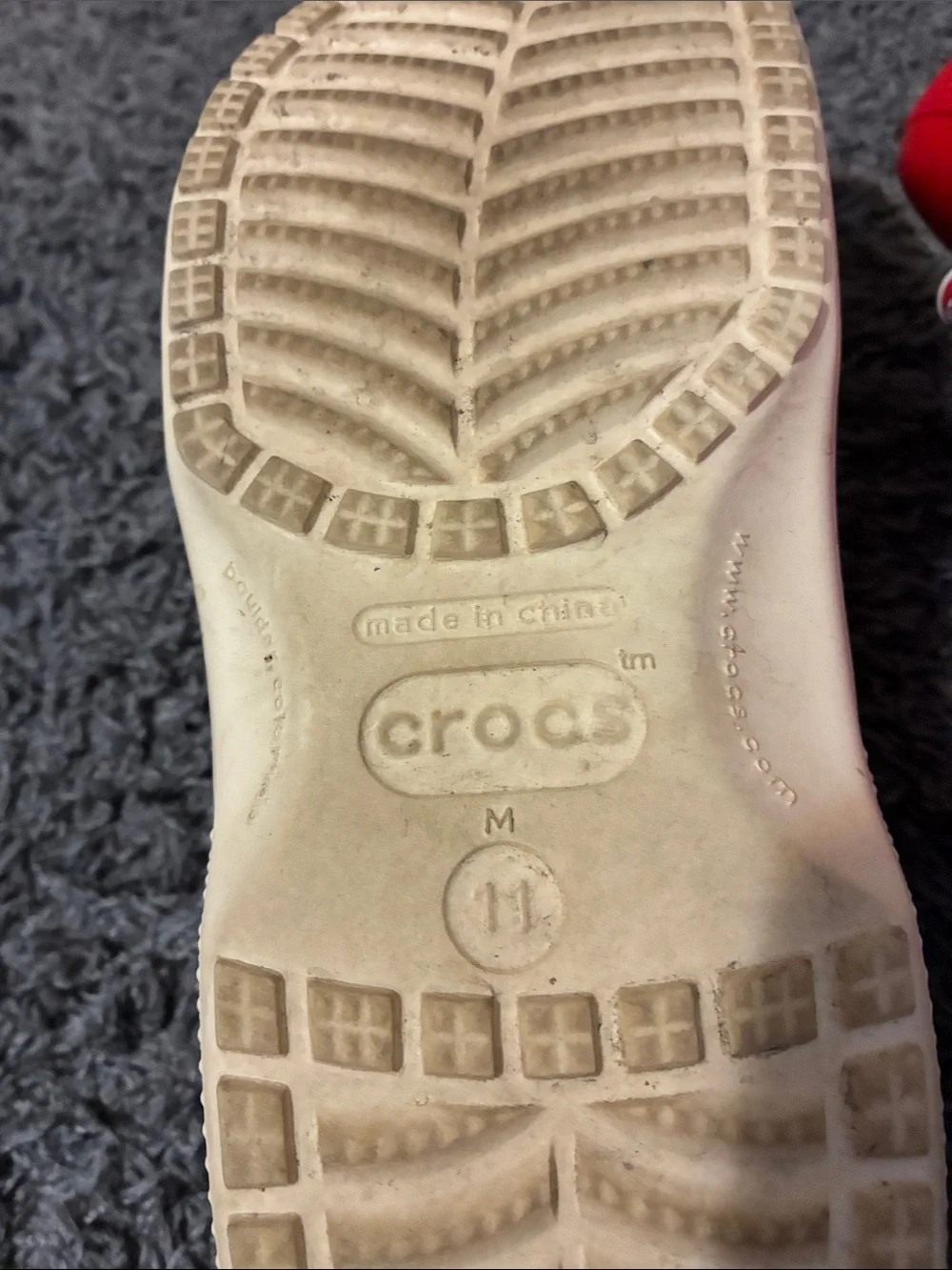Crocs pringles clogs